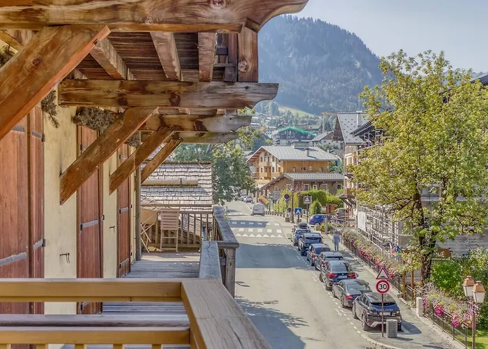 Appartement Rénové Idéalement Placé, à Pied *